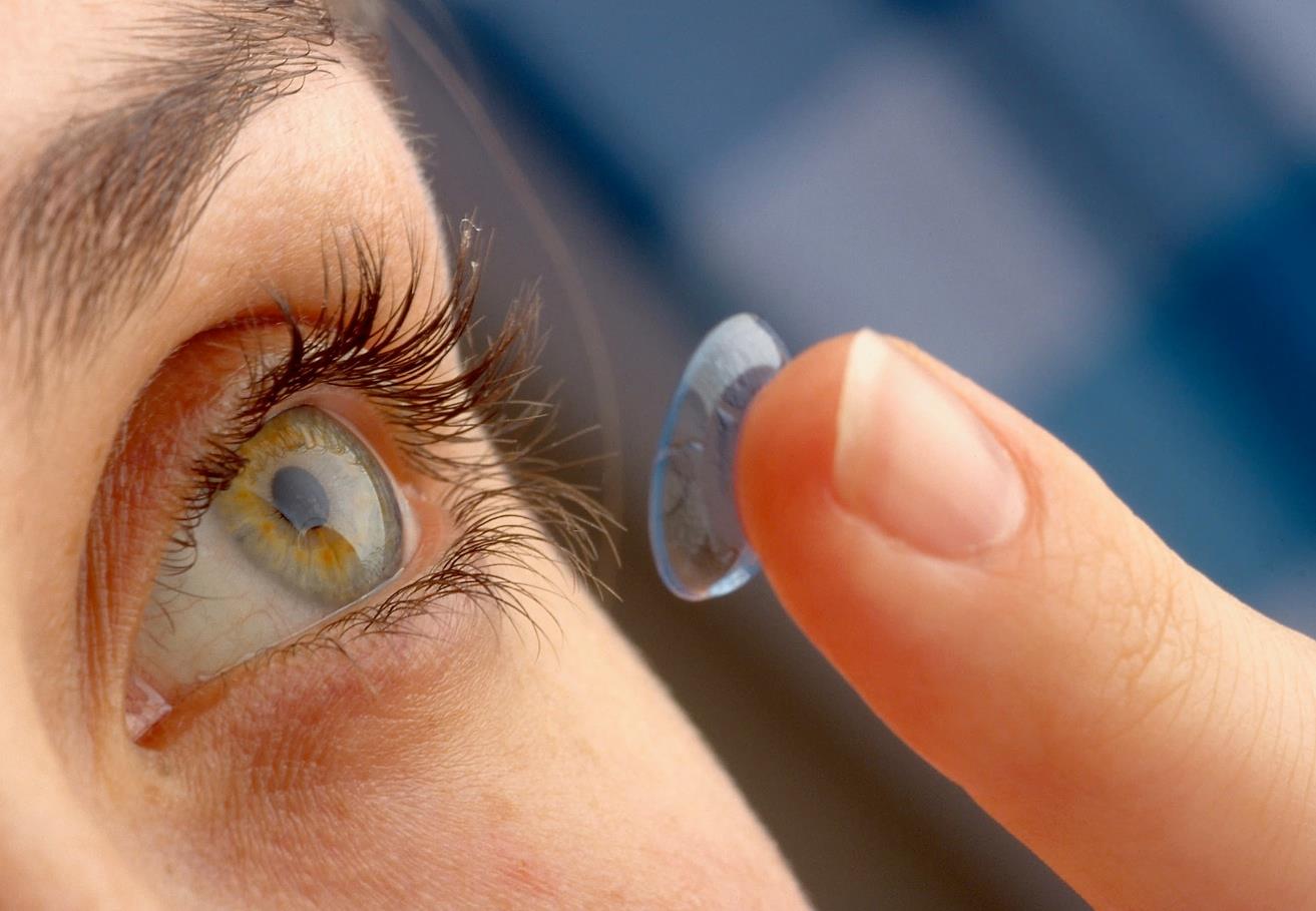 Lenti a contatto: 5 cose da sapere prima di iniziare a utilizzarle