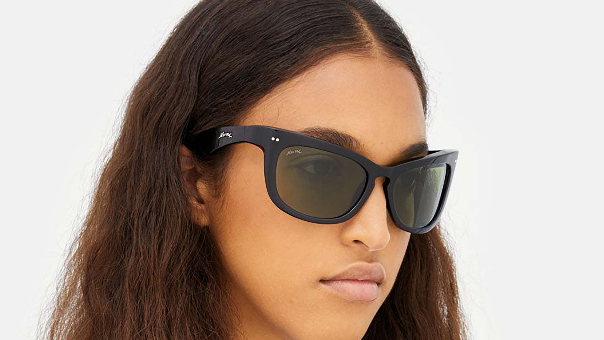 Isamu Black Green LB