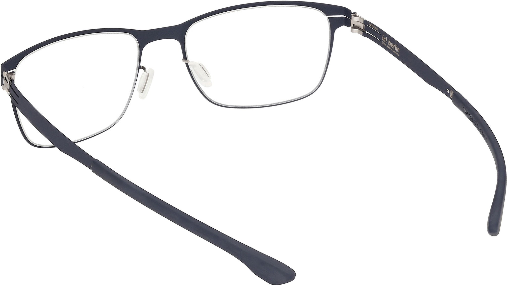 Dennis N. IC5005 085