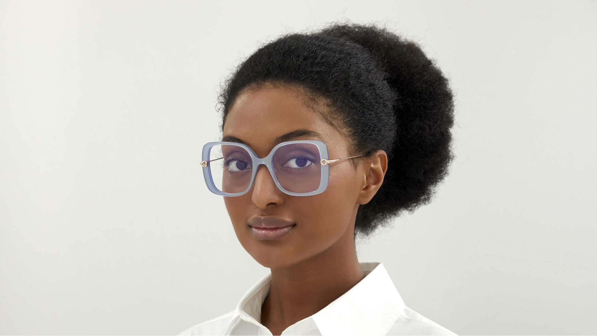 PM0098O 004 shiny blue