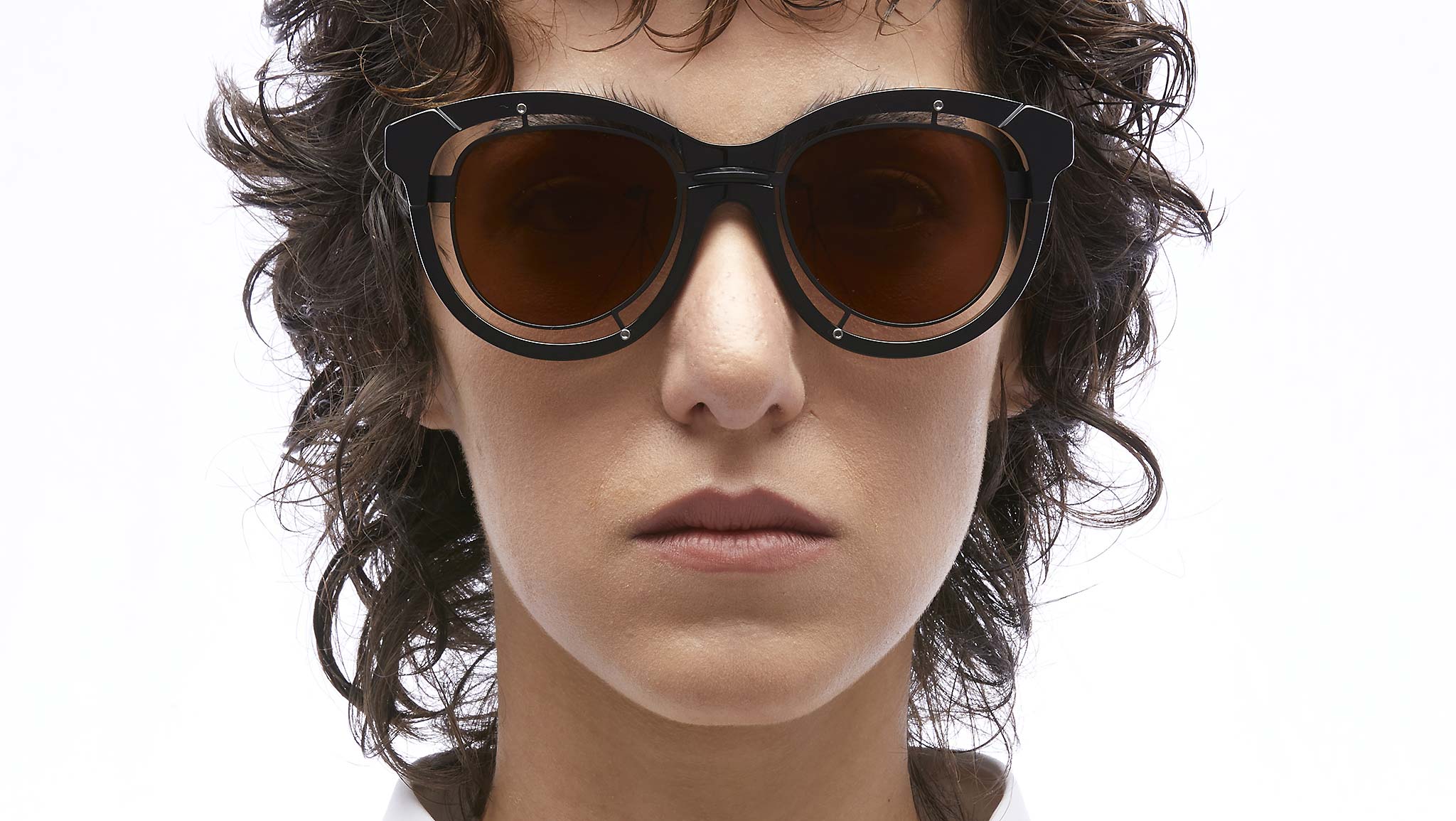 H93 Sun BB Black Shine