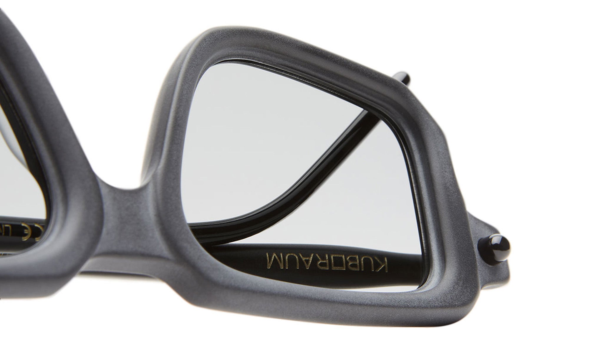 P23 Sun BM Black Matt