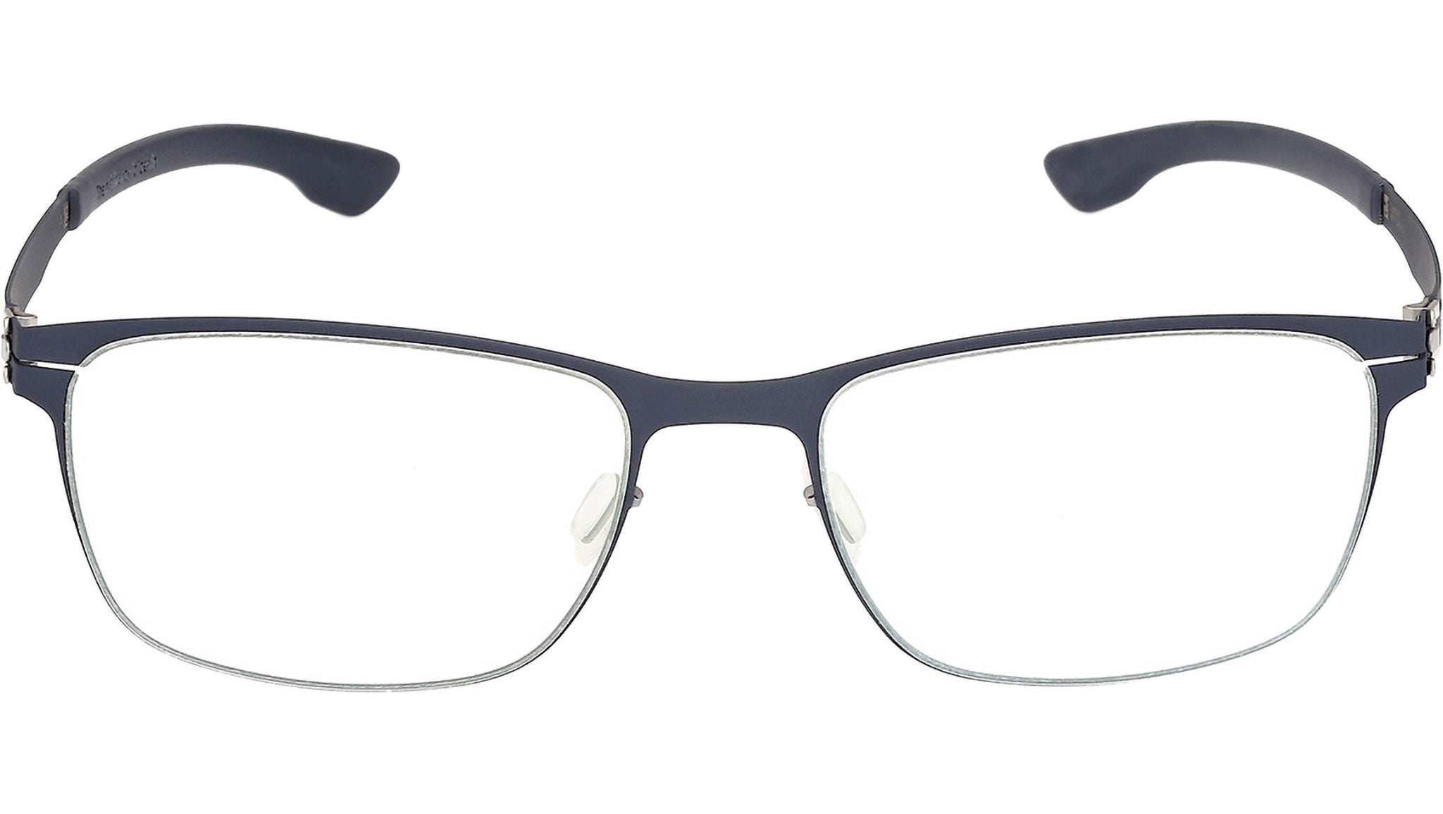 Dennis N. IC5005 085